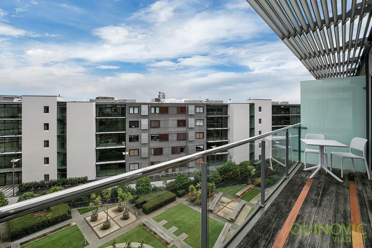 Qv Deluxe Waterfront Apartment - 799 Окленд Экстерьер фото